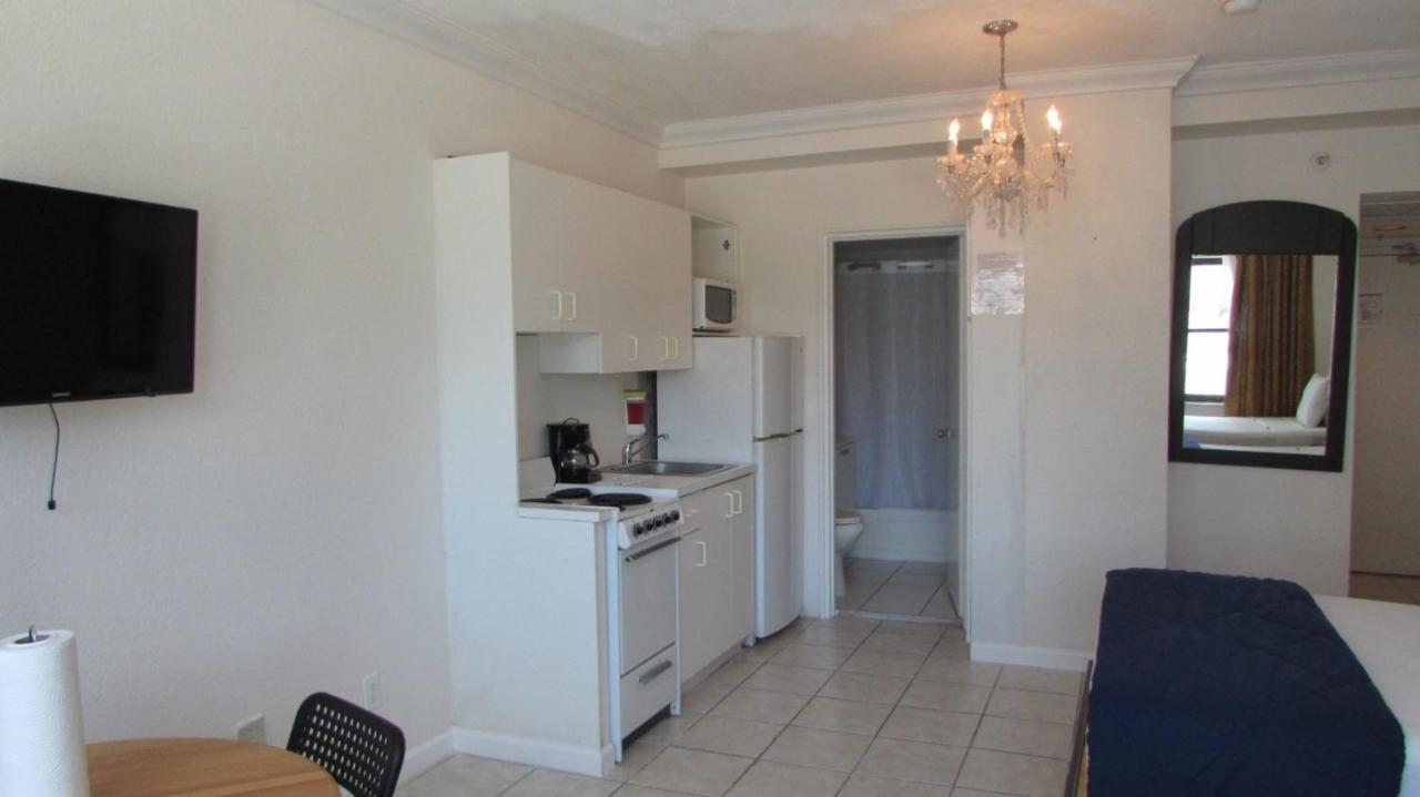Beachfront Studios Casablanca Rentals Miami Beach Exterior foto